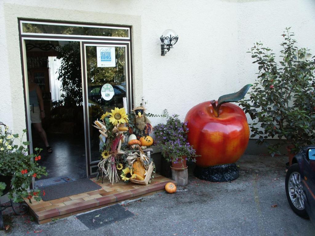 St. Oswalderhof Acomodação com café da manhã Pörtschach am Wörthersee Exterior foto